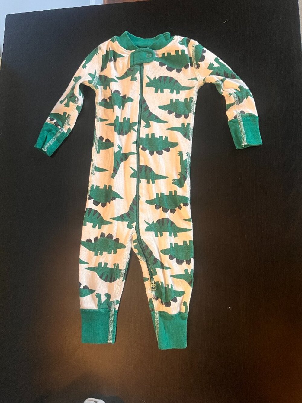 [$5 in a bundle] Hanna Andersson 6-9 mo green dino pajamas